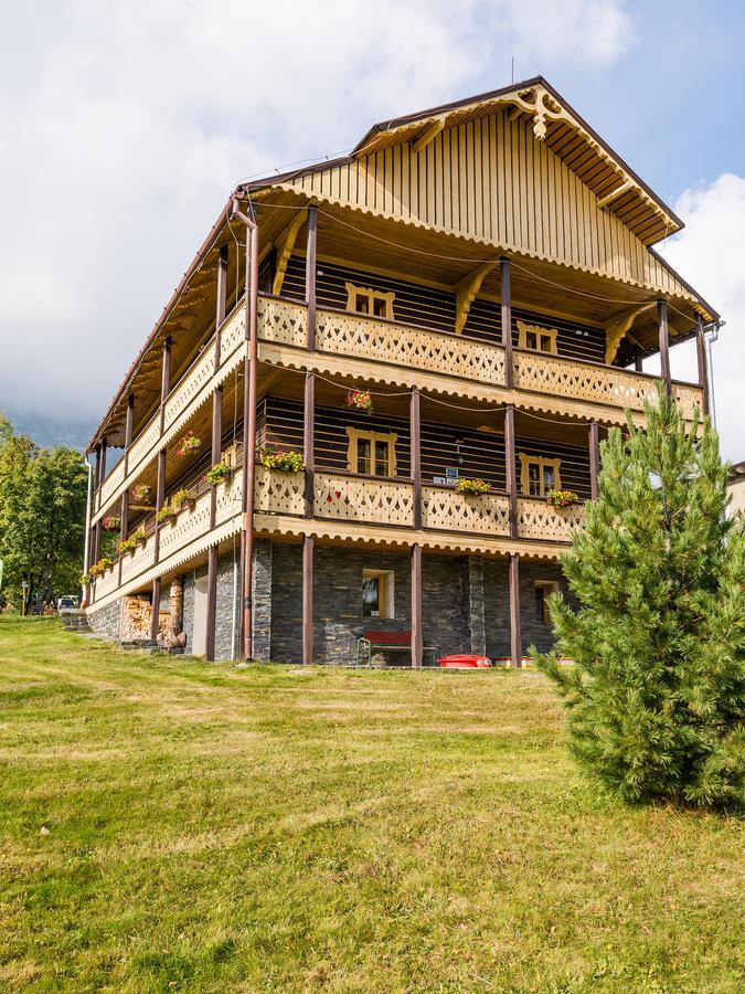 Svajciarsky Dom Guest House Vysoké Tatry Eksteriør bilde